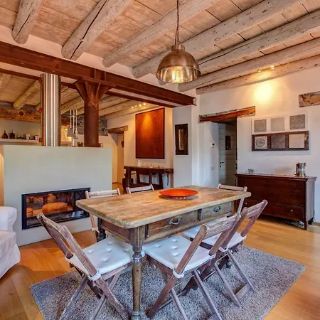 Apartment Ca Sbrisiga Moltrasio
